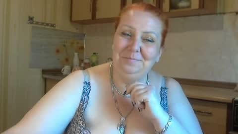 Snapshot of tatyanka_ chatting on May 7, 10:31 am tatyanka_ online show from May 7, 10:31 am