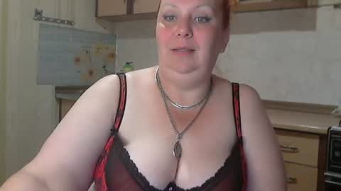 Snapshot of tatyanka_ chatting on June 19, 1:43 am tatyanka_ online show from June 19, 1:43 am