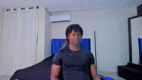 tau_montes online show from February 26, 3:49 am