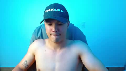 Snapshot of taurus4k chatting on February 20, 2:29 am taurus4k online show from February 20, 2:29 am