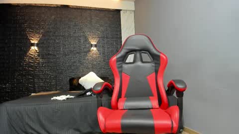  T A U R U S  online show from November 4, 10:36 am