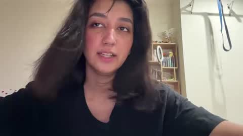 Snapshot of tawnyamartinek chatting on June 22, 7:05 am Riza online show from June 22, 7:05 am
