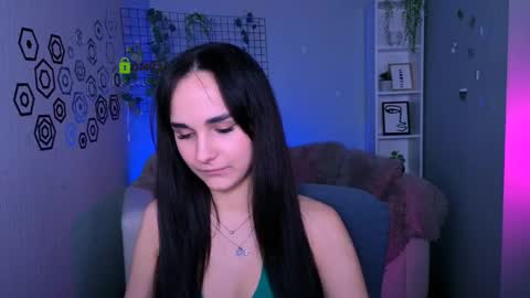 Taya online show from March 16, 8:35 pm