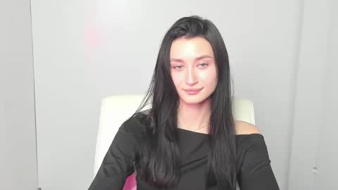 Snapshot of tayavibe chatting on November 9, 7:06 am Taya online show from November 9, 7:06 am