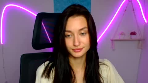 Snapshot of tayavibe chatting on June 18, 5:41 am Taya online show from June 18, 5:41 am