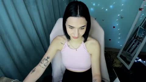 Tayla online show from December 20, 7:37 am