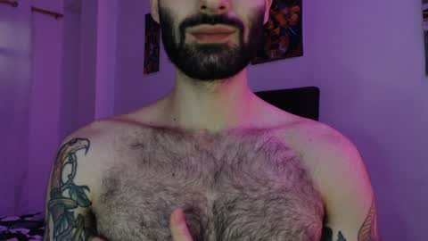 Snapshot of taylor__06 chatting on December 1, 5:02 pm Taylor online show from December 1, 5:02 pm