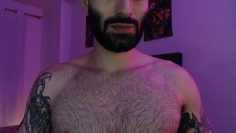 Snapshot of taylor__06 chatting on December 9, 6:12 am Taylor online show from December 9, 6:12 am