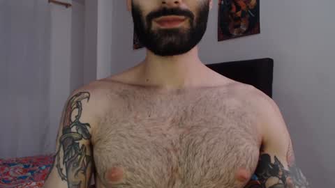 Snapshot of taylor__06 chatting on December 12, 5:10 am Taylor online show from December 12, 5:10 am