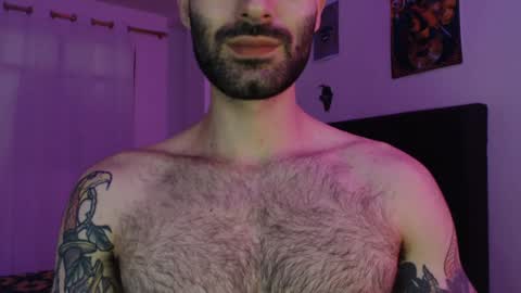 Snapshot of taylor__06 chatting on December 28, 6:40 pm Taylor online show from December 28, 6:40 pm