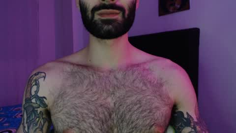 Snapshot of taylor__06 chatting on January 13, 5:55 am Taylor online show from January 13, 5:55 am