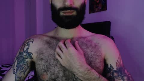 Snapshot of taylor__06 chatting on February 26, 7:53 am Taylor online show from February 26, 7:53 am