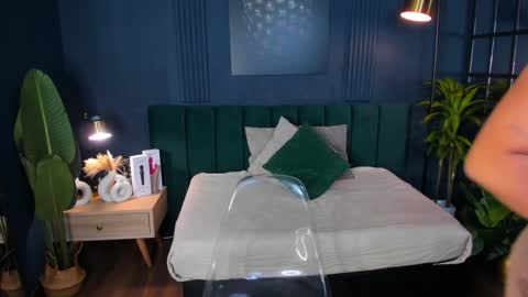 Snapshot of taylor_bennet chatting on January 24, 6:46 pm Taylor Bennet online show from January 24, 6:46 pm