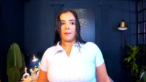 Snapshot of taylor_bennet chatting on February 8, 12:06 pm Taylor Bennet online show from February 8, 12:06 pm