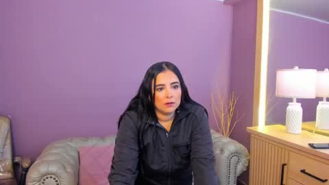 Snapshot of taylor_bennet chatting on October 20, 12:05 pm Taylor Bennet online show from October 20, 12:05 pm