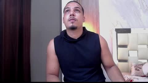 Snapshot of taylor_collins_2 chatting on October 7, 5:21 pm taylor_collins_2 online show from October 7, 5:21 pm