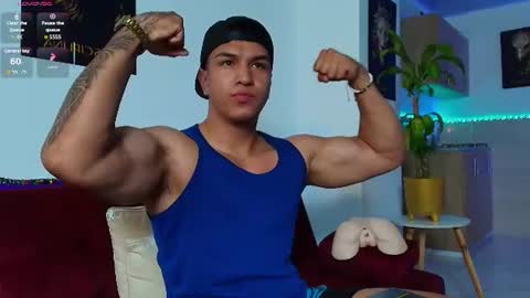 Penagos zz    online show from July 30, 11:15 pm