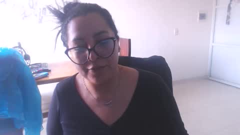 Snapshot of taylor_joohnson_ chatting on March 19, 8:57 pm taylor_joohnson_ online show from March 19, 8:57 pm