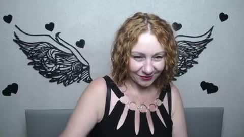 Snapshot of taylorfoxtt chatting on July 9, 5:17 pm TaylorFoxTT online show from July 9, 5:17 pm