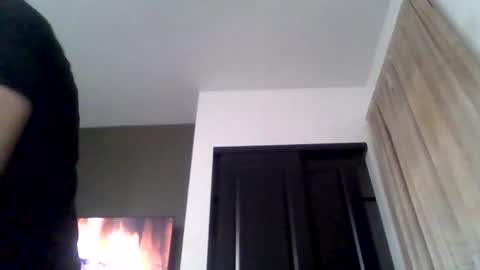 Snapshot of taylors2822 chatting on January 15, 8:41 am taylors2822 online show from January 15, 8:41 am
