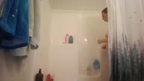 Snapshot of taylorslay chatting on December 2, 4:18 am taylorslay online show from December 2, 4:18 am