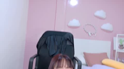 TAYLOR  online show from November 3, 11:55 am