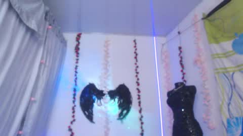Taylorsweet1111 online show from July 15, 5:12 am