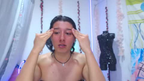 Taylorsweet1111 online show from July 25, 11:46 pm