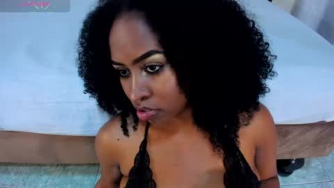 Tayra online show from June 13, 8:29 pm