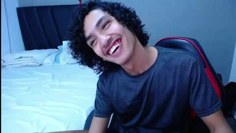 Tayron online show from October 8, 1:14 am