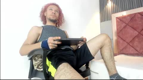 Tayson online show from January 8, 1:02 pm