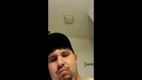 Snapshot of tboy833 chatting on September 28, 6:46 pm Luis online show from September 28, 6:46 pm