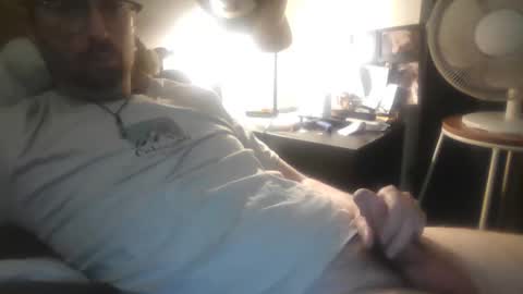 Snapshot of tbrookydude chatting on October 18, 8:37 am tbrookydude online show from October 18, 8:37 am
