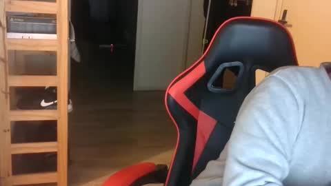 Snapshot of tchecky2 chatting on January 23, 4:41 am tchecky2 online show from January 23, 4:41 am