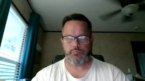 Snapshot of tdhawk87 chatting on June 14, 1:14 am tdhawk87 online show from June 14, 1:14 am