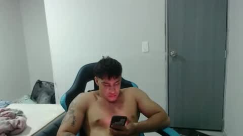 team23hot0 online show from October 28, 12:14 am