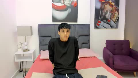 Team Twinks online show from October 27, 11:25 am