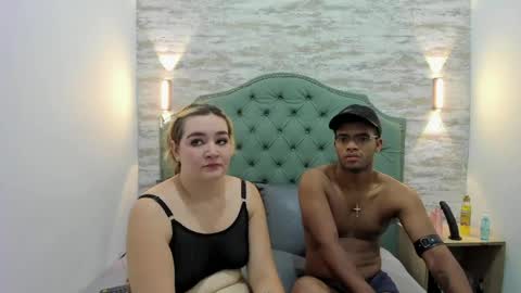Marco y Luna  online show from June 7, 12:09 pm