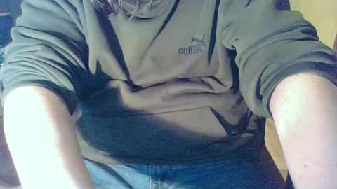 Snapshot of teamnorden991 chatting on February 12, 10:37 pm teamnorden991 online show from February 12, 10:37 pm