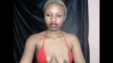 Snapshot of teasexkitty chatting on July 12, 8:11 pm teasexkitty online show from July 12, 8:11 pm