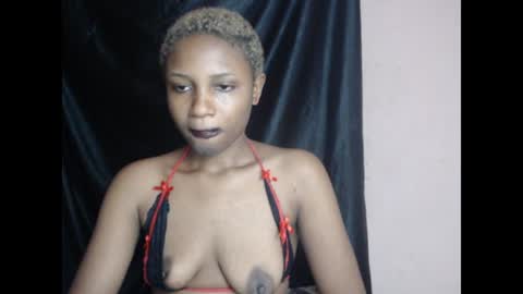 Snapshot of teasexkitty chatting on July 20, 12:36 am teasexkitty online show from July 20, 12:36 am