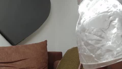 ALICIA--- online show from September 9, 4:45 am