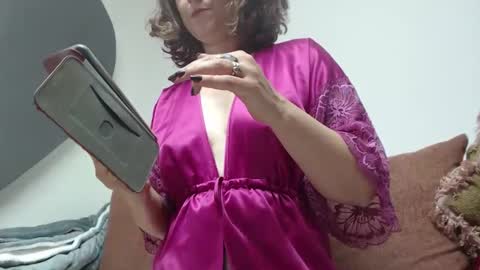 ALICIA--- online show from October 1, 5:57 am