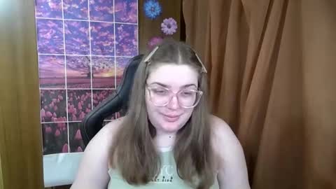 Teasing Dora online show from May 1, 9:30 pm