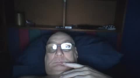 Mark online show from October 6, 7:06 am