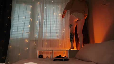 Mary     X TechnoElfff  INST    fansly kissmary online show from October 19, 1:01 pm