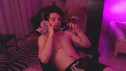 Teddy online show from March 3, 3:30 am