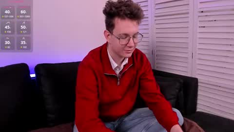 Snapshot of teddy_parker chatting on November 19, 8:03 am Teddy online show from November 19, 8:03 am