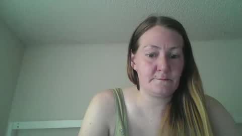 SweetStephanie online show from May 13, 6:49 pm