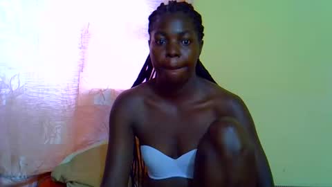 teddyquinsly28 online show from April 25, 5:43 am